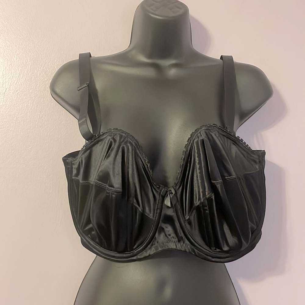 Goddess Black Lace Edged Bra size 40G